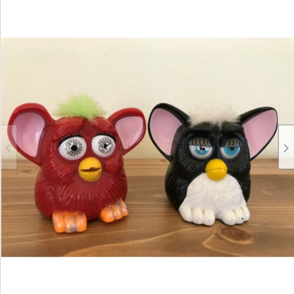 2 McDonald's Wind-Up Furby Toy 1998 Red w/ Green Hair & Black/White - Picture 1 of 11